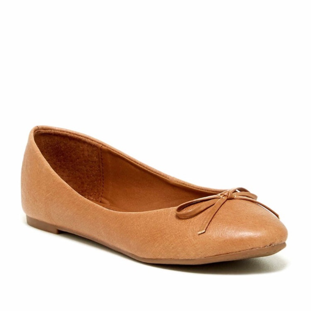Steve Madden Cognac Flats